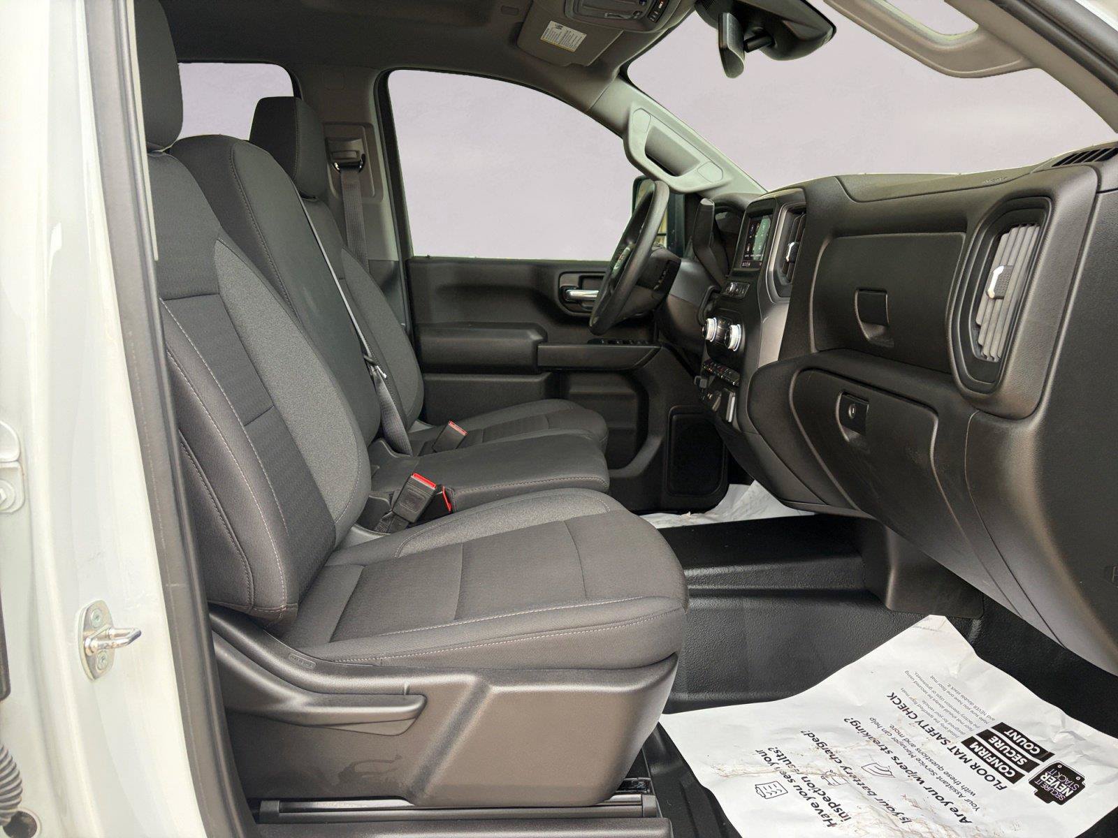 Used 2024 GMC Sierra 2500 Pro RWD image 15