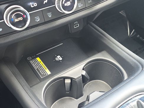 Certified 2024 Honda HR-V EX-L image 29