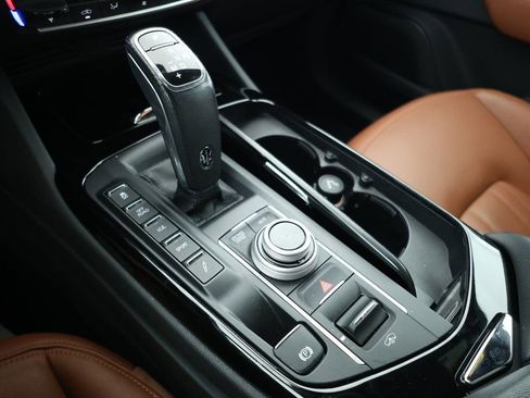 Used 2022 Maserati Levante GT image 14