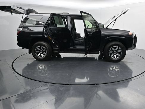 Used 2023 Toyota 4Runner TRD Off-Road Premium AWD/4WD image 46
