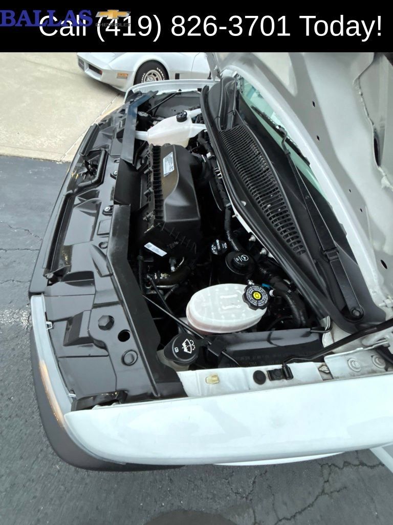 Used 2022 GMC Savana 3500 Extended w/ Power Convenience Package RWD image 21