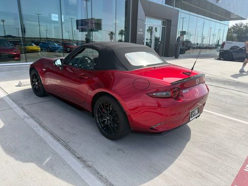 Used 2020 MAZDA MX-5 Miata Club w/ Brembo/BBS Recaro Package RWD image 7