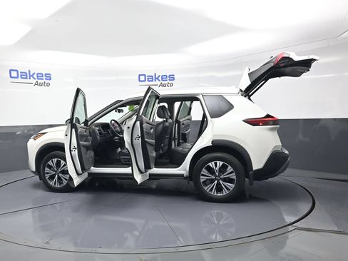 Used 2023 Nissan Rogue SV w/ SV Premium Package AWD/4WD image 56