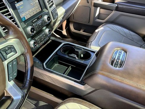 Used 2019 Ford F250 Limited image 17