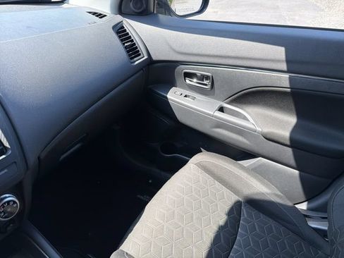 Used 2024 Mitsubishi Outlander Sport ES AWD/4WD image 25