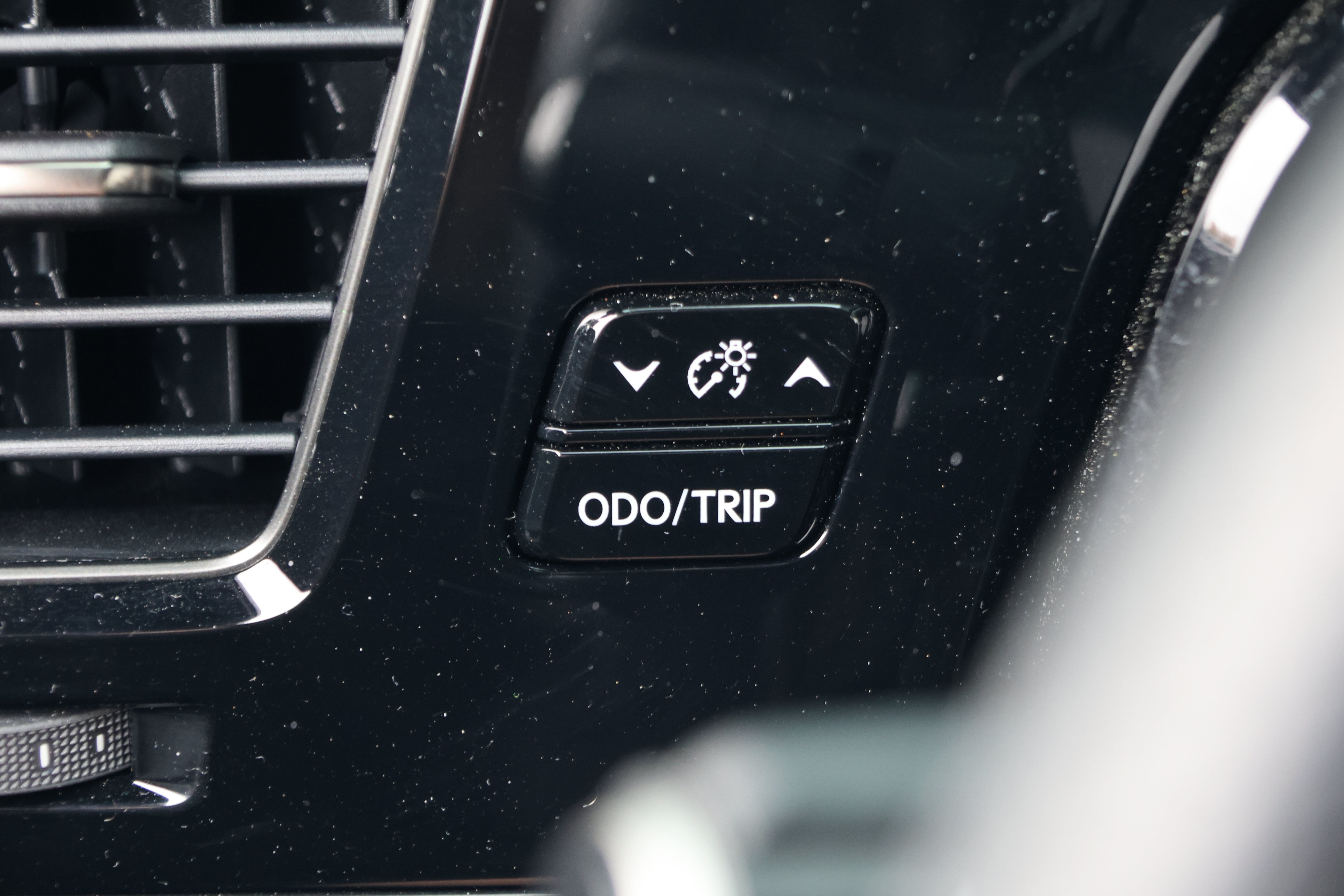 Used 2026 Lexus NX 450h+ F Sport w/ Accessory Package (2T) AWD/4WD image 15