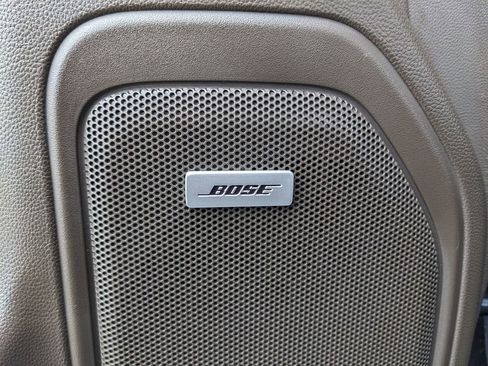 Used 2022 GMC Sierra 1500 Denali w/ Denali Premium Package image 40