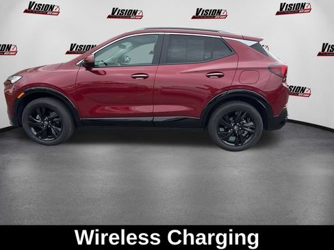 Used 2024 Buick Encore GX Sport Touring w/ Advanced Technology Package AWD/4WD image 9