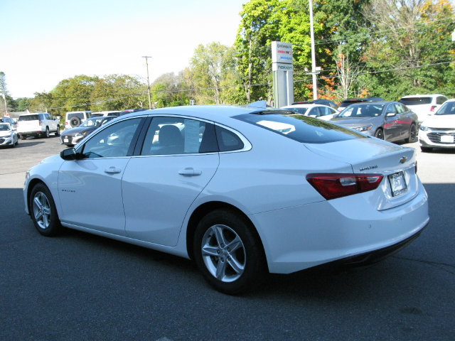 Used 2024 Chevrolet Malibu LT FWD image 7