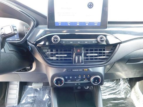 Used 2025 Ford Escape ST-Line FWD image 21