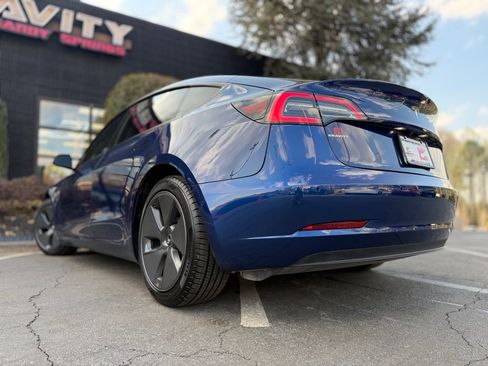 Used 2021 Tesla Model 3 Standard Range image 18