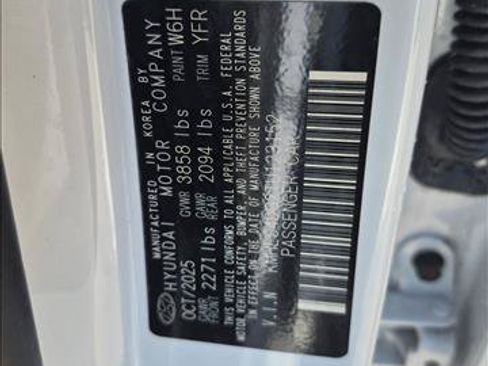 Used 2026 Hyundai Elantra SEL Sport Premium w/ Cargo Package FWD image 17