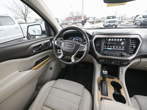 Used 2017 GMC Acadia Denali w/ Technology Package image 36