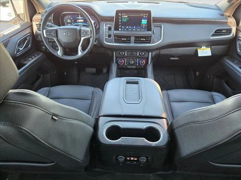 Used 2023 Chevrolet Tahoe Z71 w/ Z71 Off-Road Package image 18