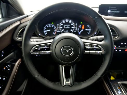 Used 2021 MAZDA CX-30 AWD 2.5 S w/ Premium Package image 18