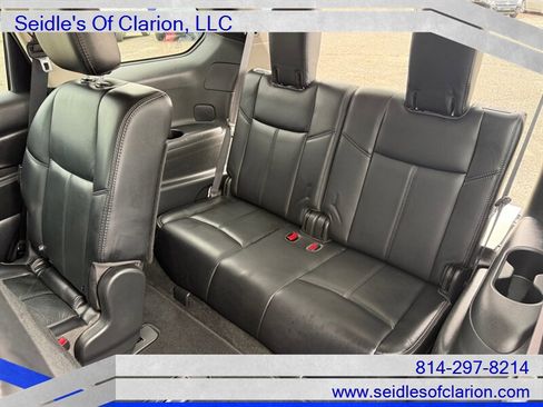 Used 2018 Nissan Pathfinder SL image 13