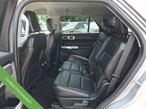 Used 2023 Ford Explorer XLT w/ Equipment Group 202A AWD/4WD image 10