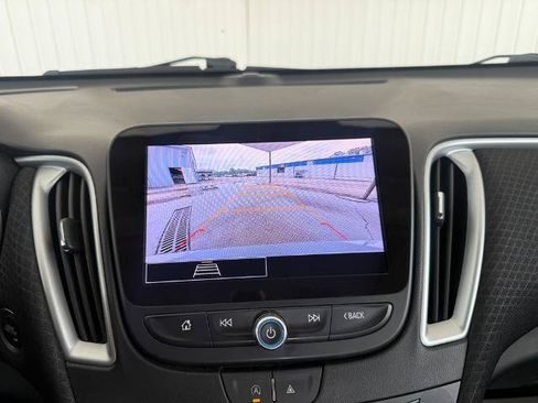 Used 2024 Chevrolet Malibu LT FWD image 5