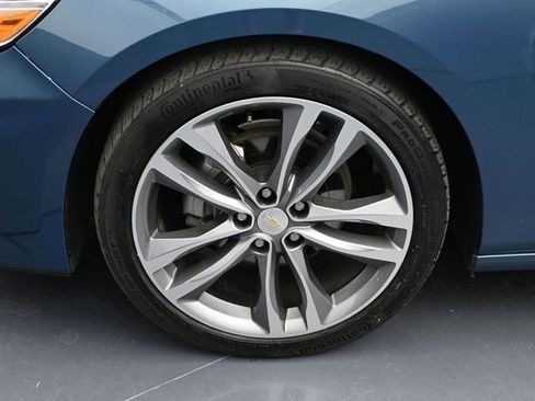 Used 2024 Chevrolet Malibu LT FWD image 24