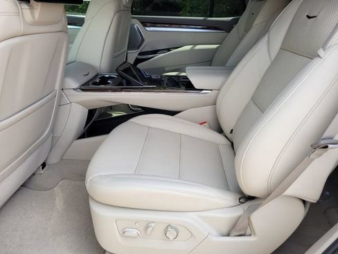 New 2026 Cadillac Escalade Platinum Sport AWD/4WD image 24