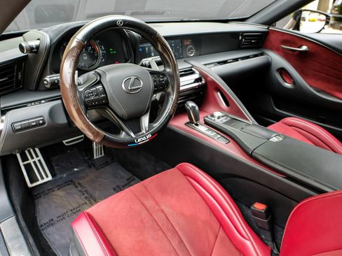 Used 2018 Lexus LC 500 Coupe w/ Sport Package RWD image 2