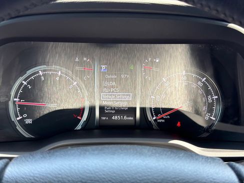 Used 2020 Toyota 4Runner TRD Pro AWD/4WD image 31