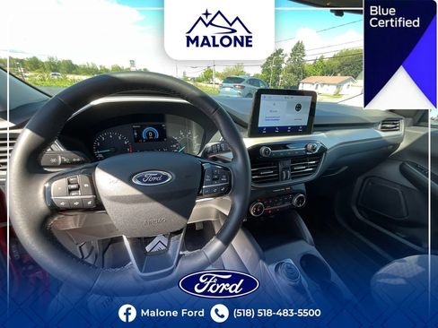 Certified 2022 Ford Escape SE w/ Cold Weather Package AWD/4WD image 25