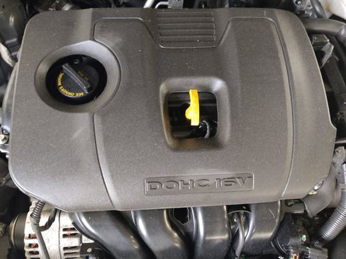 Used 2023 Kia Forte LXS w/ LXS Technology Package FWD image 30
