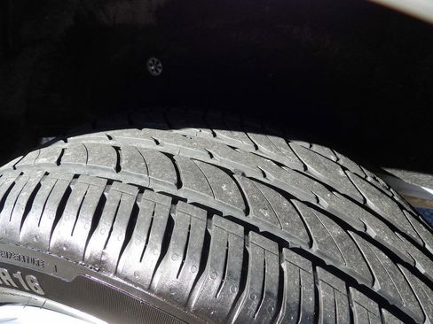 Used 2021 Ford Transit Connect XL image 53