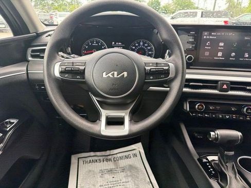 Used 2022 Kia K5 LXS FWD image 24