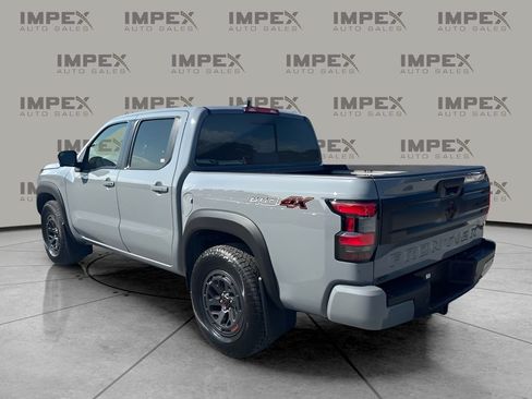 Used 2025 Nissan Frontier PRO-4X w/ Pro Convenience Package AWD/4WD image 2