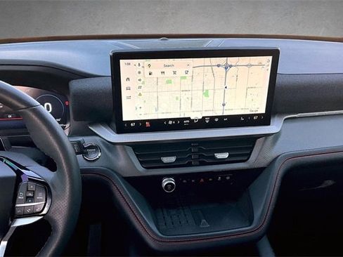 Used 2025 Ford Explorer ST-Line w/ Premium Package image 6