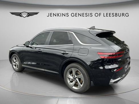 Used 2026 Genesis GV70 2.5T Select image 7