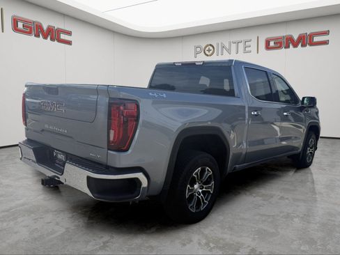 Certified 2026 GMC Sierra 1500 SLT AWD/4WD image 3