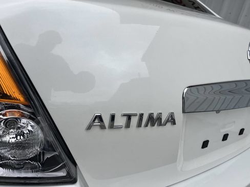 Used 2012 Nissan Altima 2.5 S image 26