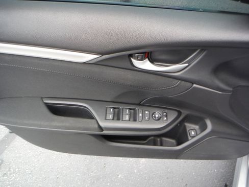 Used 2017 Honda Civic EX image 11