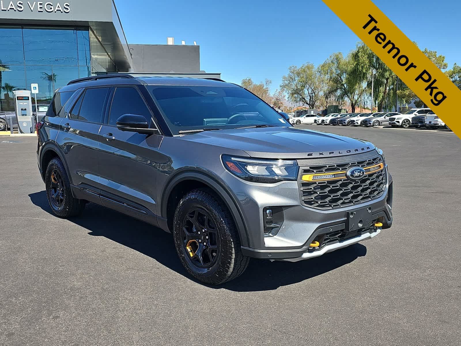 Used 2026 Ford Explorer Tremor w/ Tremor Convenience Package AWD/4WD image 3
