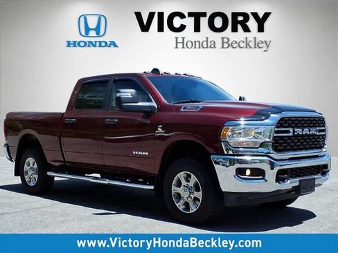 Used 2024 RAM 3500 Big Horn w/ Snow Chief Group AWD/4WD image 1