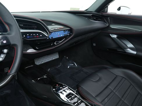 Certified 2025 Ferrari SF90 Spider image 34