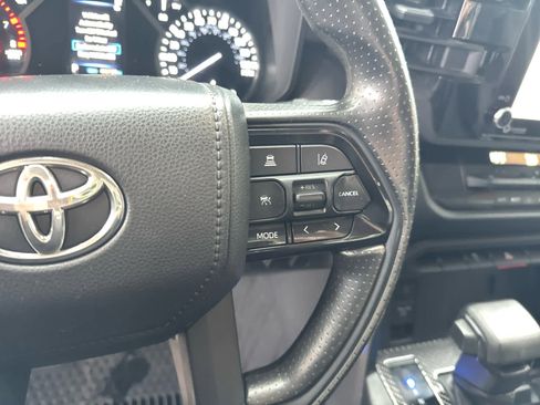 Used 2023 Toyota Tundra SR5 image 13