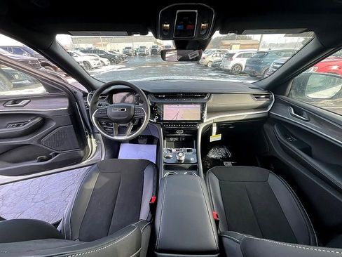 New 2026 Jeep Grand Cherokee Laredo image 33