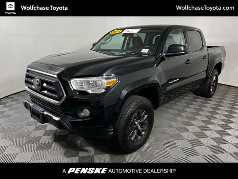 Certified 2021 Toyota Tacoma SR5 image 1