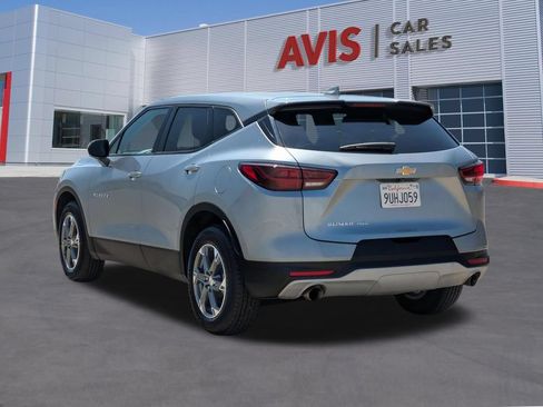 Used 2025 Chevrolet Blazer LT AWD/4WD image 9