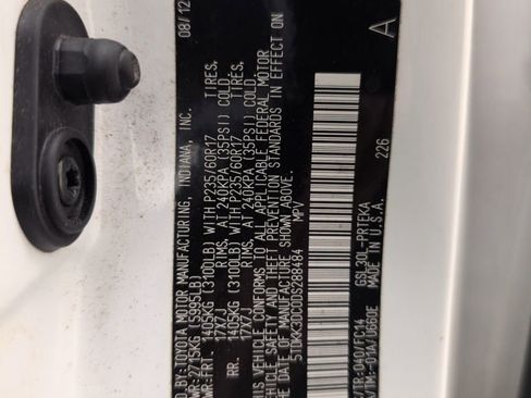 Used 2013 Toyota Sienna LE image 44