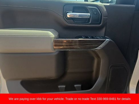Used 2021 Chevrolet Silverado 2500 LT w/ Convenience Package AWD/4WD image 11