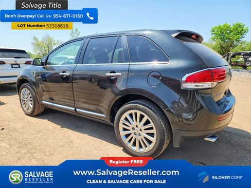 Used 2012 Lincoln MKX FWD image 3