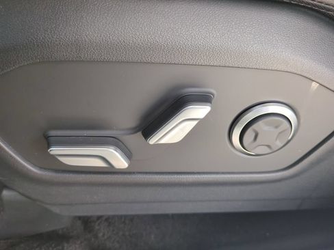 New 2026 Hyundai Santa Fe Limited FWD image 24