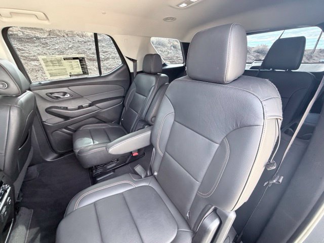 Used 2020 Chevrolet Traverse RS w/ LPO, Cargo Package FWD image 24