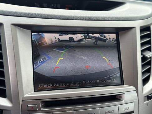 Used 2013 Subaru Outback 2.5i Limited image 28