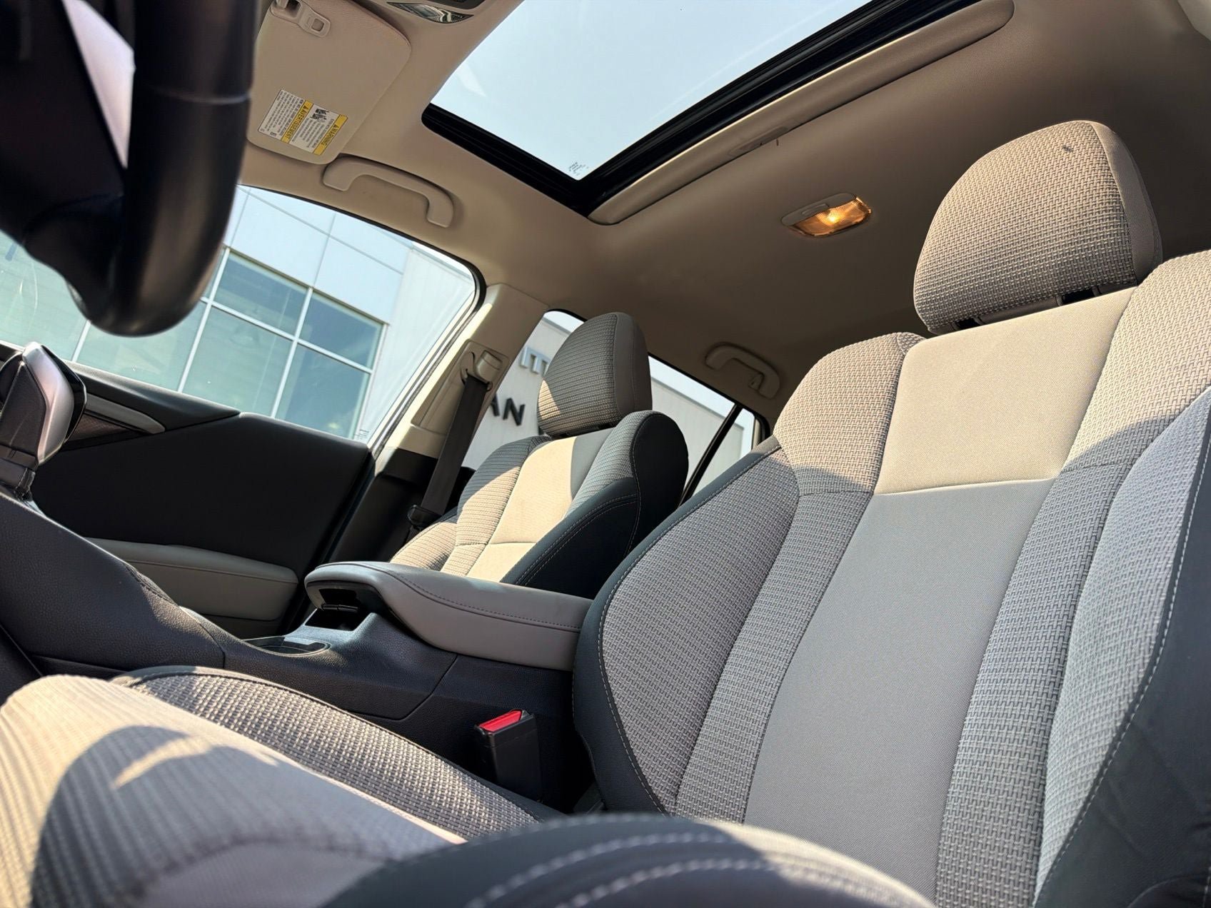Used 2022 Subaru Outback Premium AWD/4WD image 7